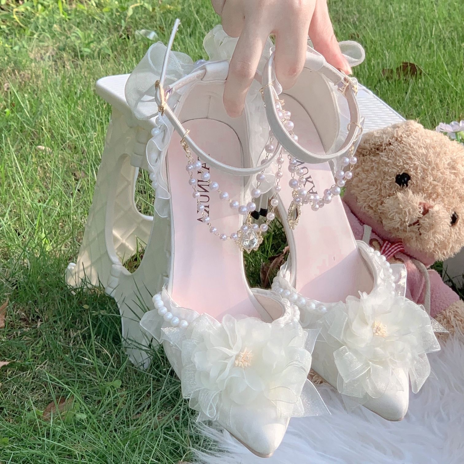 Women Heels Elegant Woman Heel - Event Suppliers review and price